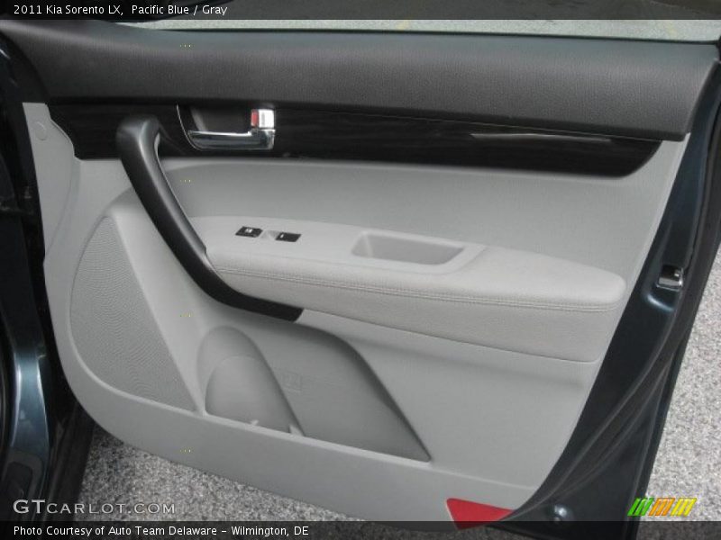 Pacific Blue / Gray 2011 Kia Sorento LX
