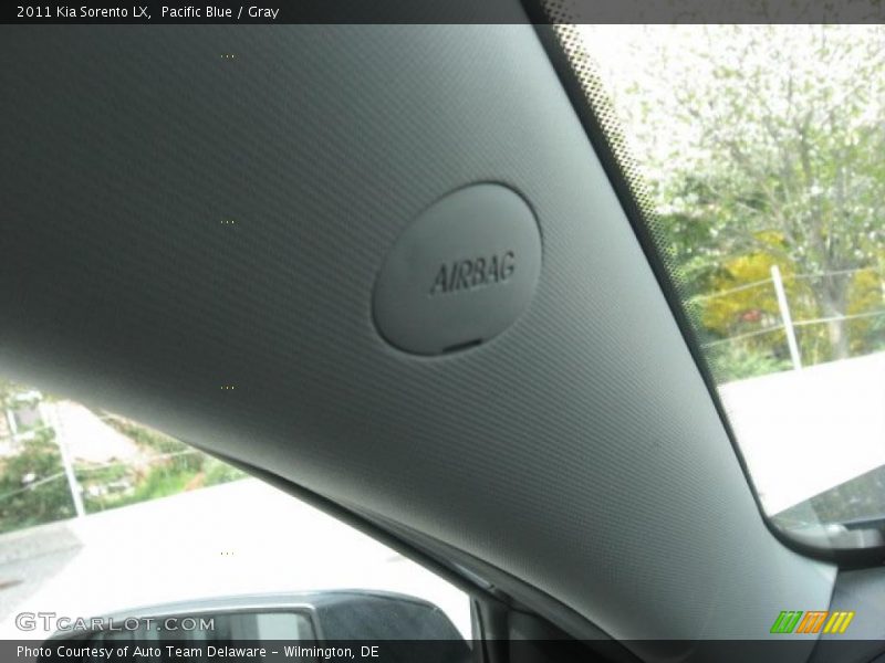 Pacific Blue / Gray 2011 Kia Sorento LX
