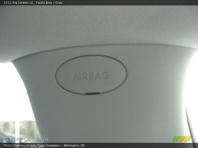 Pacific Blue / Gray 2011 Kia Sorento LX