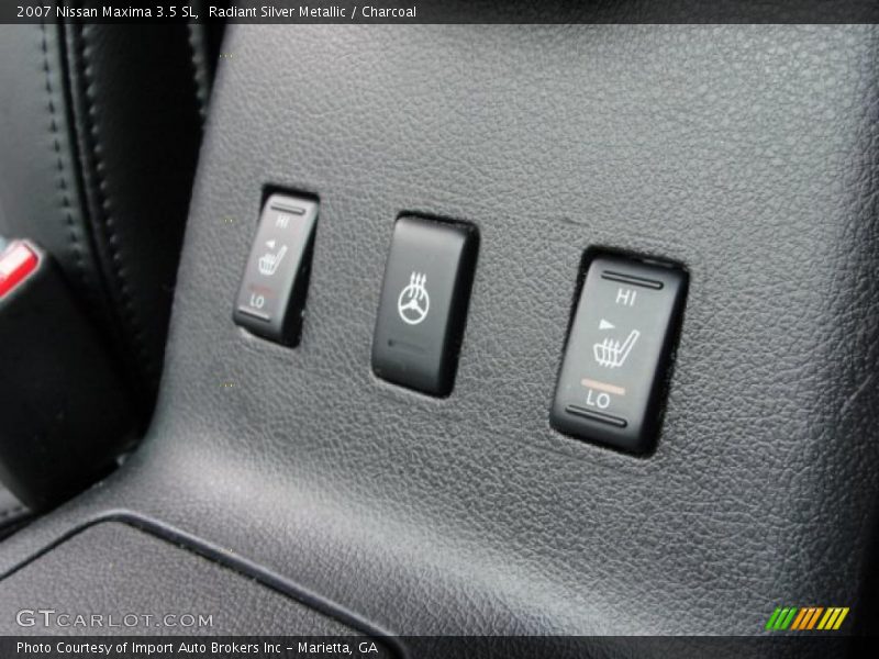 Radiant Silver Metallic / Charcoal 2007 Nissan Maxima 3.5 SL
