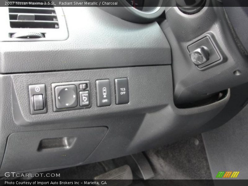 Radiant Silver Metallic / Charcoal 2007 Nissan Maxima 3.5 SL