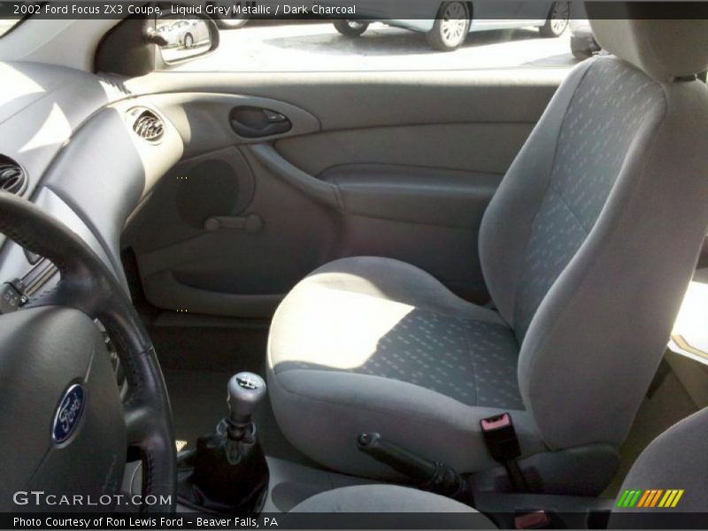 Liquid Grey Metallic / Dark Charcoal 2002 Ford Focus ZX3 Coupe
