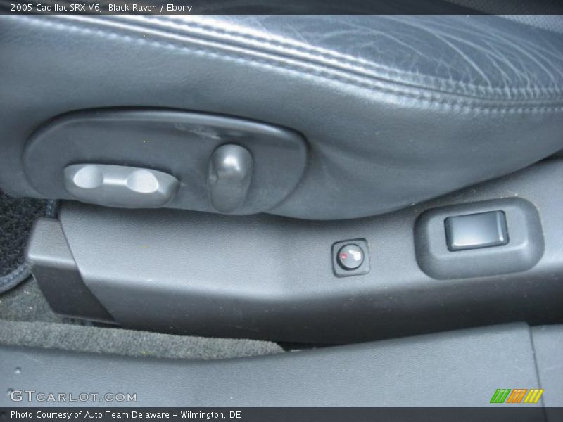 Black Raven / Ebony 2005 Cadillac SRX V6