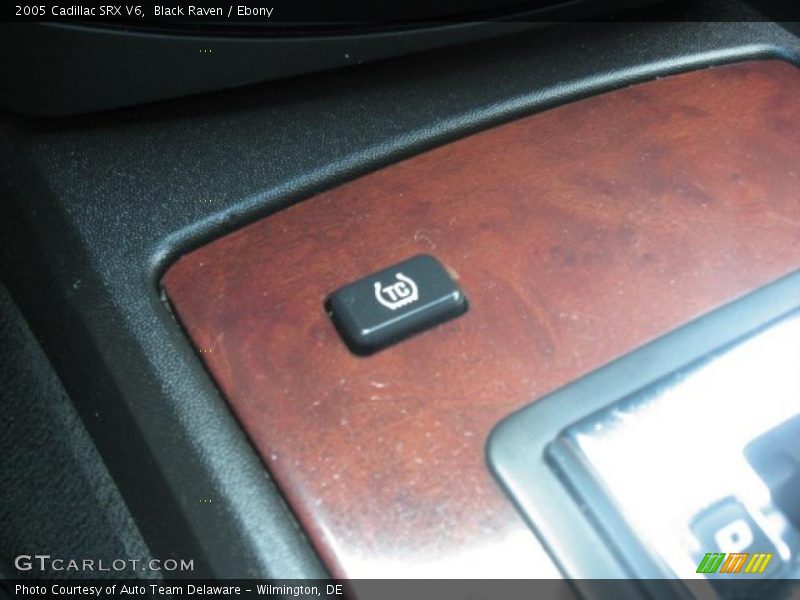 Black Raven / Ebony 2005 Cadillac SRX V6