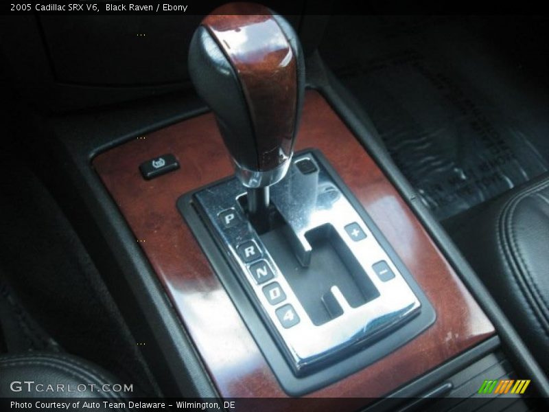 Black Raven / Ebony 2005 Cadillac SRX V6