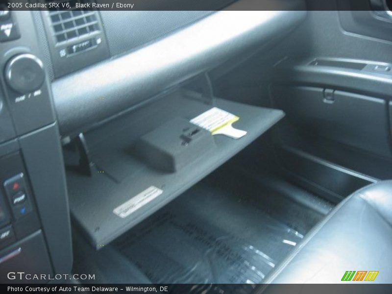 Black Raven / Ebony 2005 Cadillac SRX V6