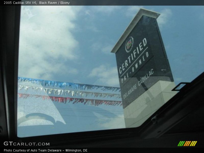 Black Raven / Ebony 2005 Cadillac SRX V6
