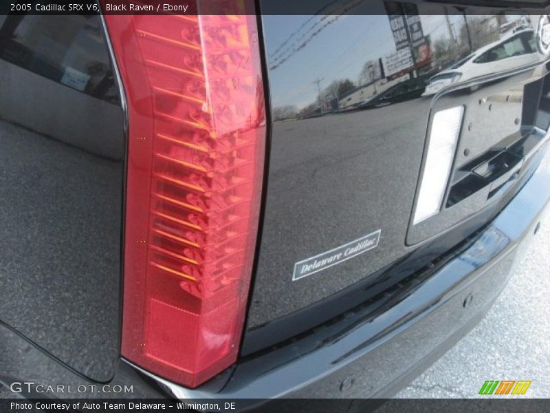 Black Raven / Ebony 2005 Cadillac SRX V6