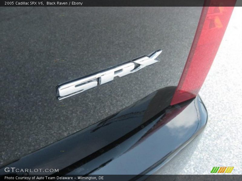 Black Raven / Ebony 2005 Cadillac SRX V6