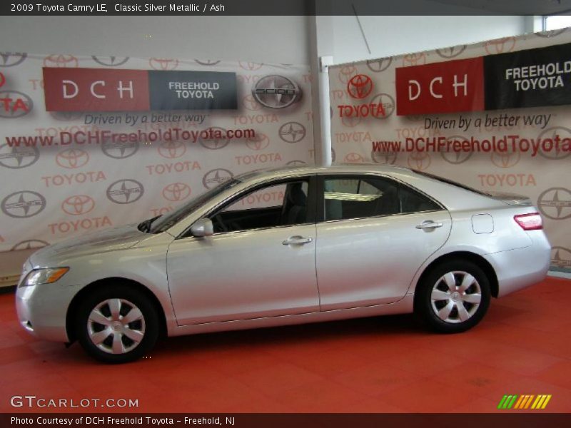 Classic Silver Metallic / Ash 2009 Toyota Camry LE