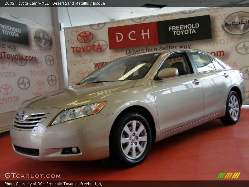 Desert Sand Metallic / Bisque 2009 Toyota Camry XLE