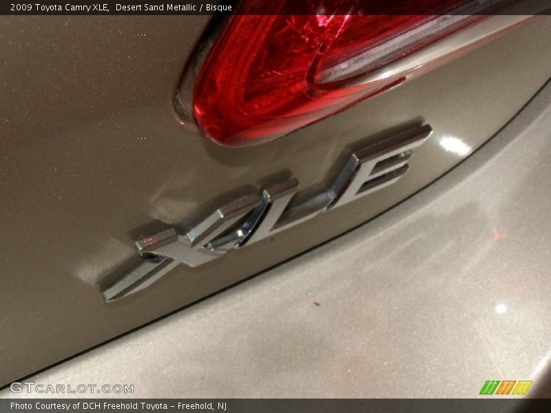 Desert Sand Metallic / Bisque 2009 Toyota Camry XLE
