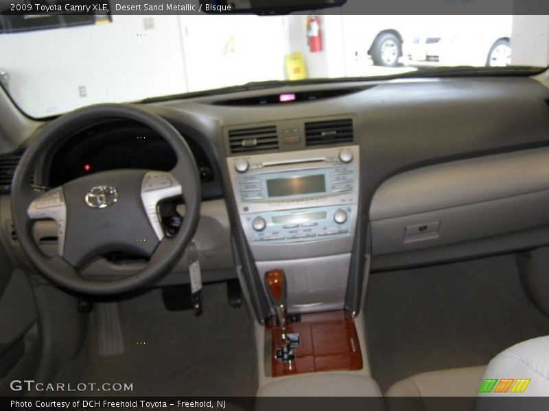 Desert Sand Metallic / Bisque 2009 Toyota Camry XLE