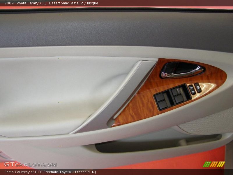Desert Sand Metallic / Bisque 2009 Toyota Camry XLE