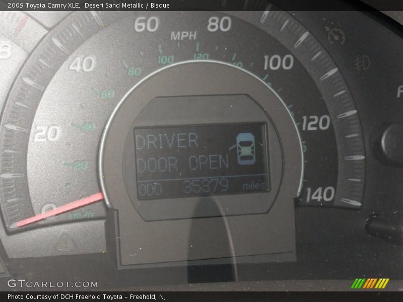 Desert Sand Metallic / Bisque 2009 Toyota Camry XLE