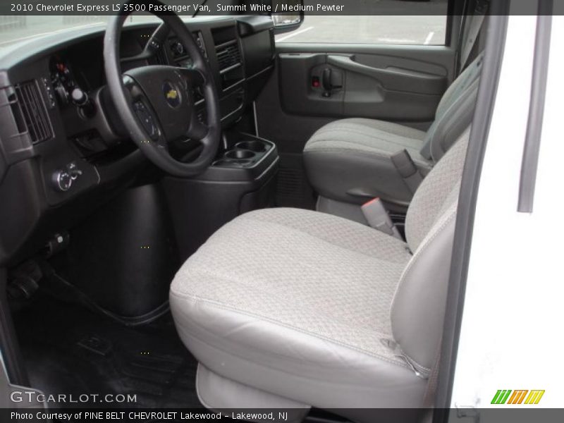 Summit White / Medium Pewter 2010 Chevrolet Express LS 3500 Passenger Van