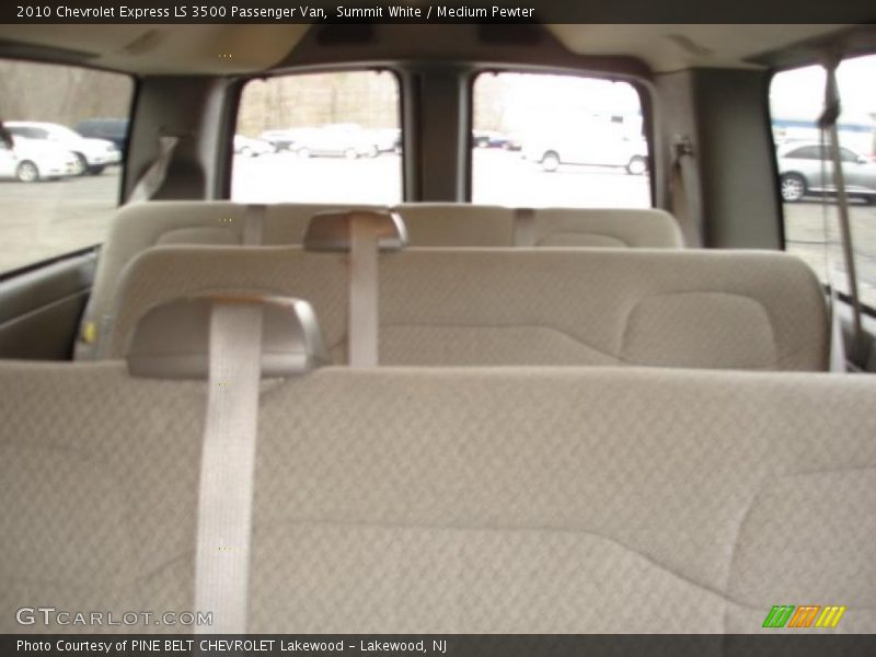 Summit White / Medium Pewter 2010 Chevrolet Express LS 3500 Passenger Van