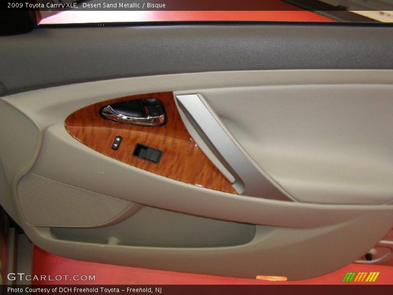 Desert Sand Metallic / Bisque 2009 Toyota Camry XLE