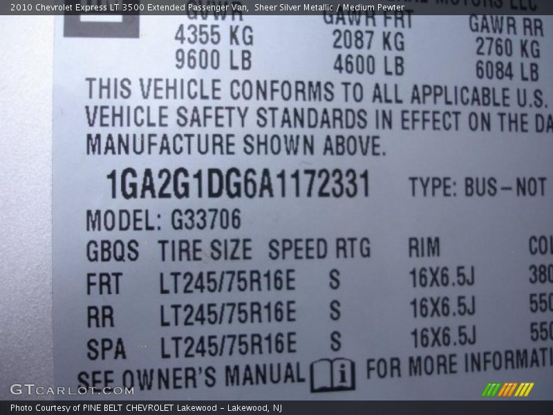 Sheer Silver Metallic / Medium Pewter 2010 Chevrolet Express LT 3500 Extended Passenger Van