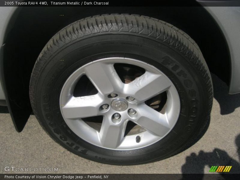 Titanium Metallic / Dark Charcoal 2005 Toyota RAV4 4WD