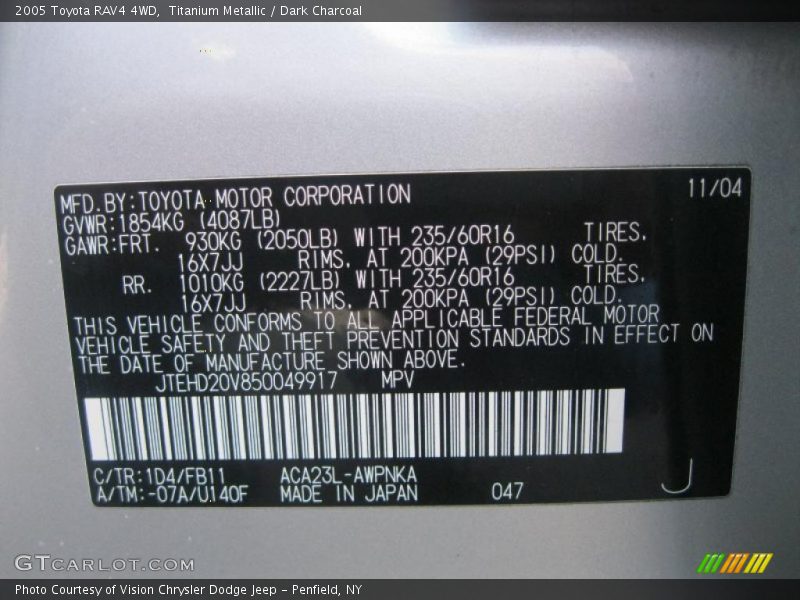 Titanium Metallic / Dark Charcoal 2005 Toyota RAV4 4WD