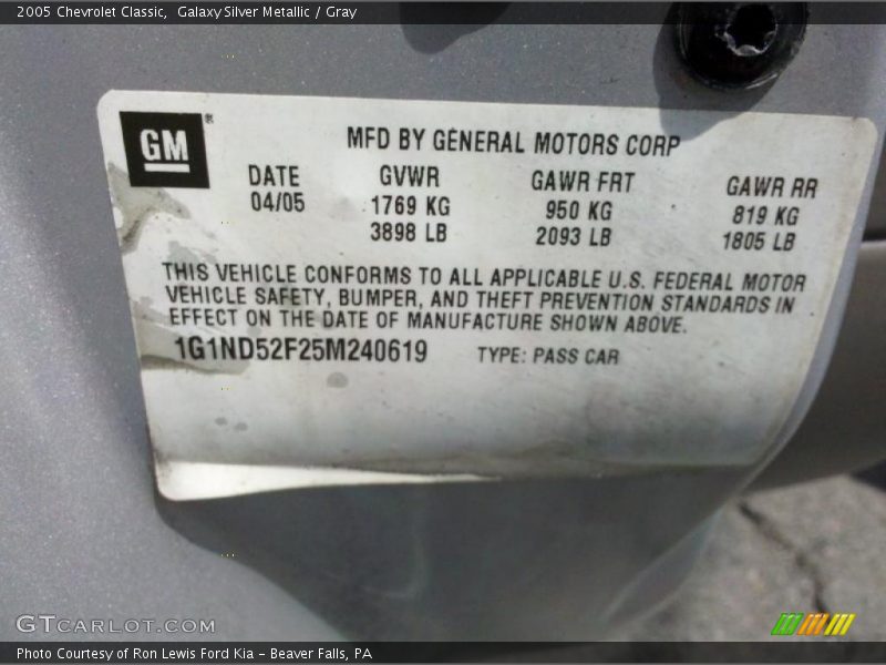 Galaxy Silver Metallic / Gray 2005 Chevrolet Classic
