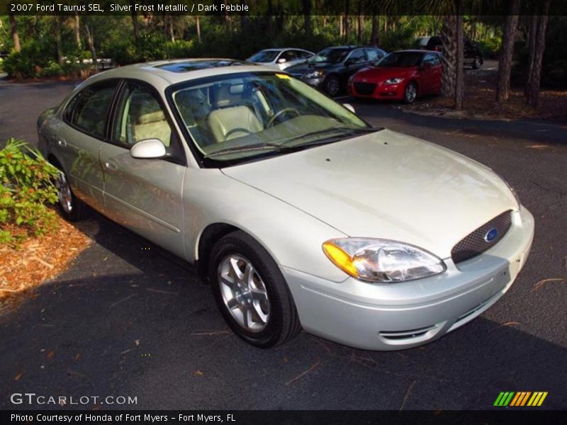 Silver Frost Metallic / Dark Pebble 2007 Ford Taurus SEL