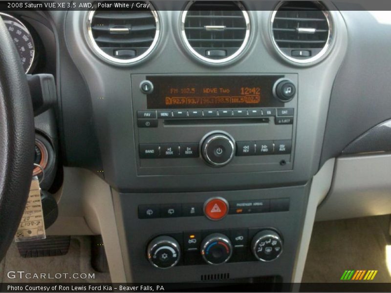 Polar White / Gray 2008 Saturn VUE XE 3.5 AWD