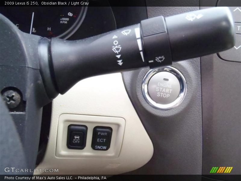 Obsidian Black / Light Gray 2009 Lexus IS 250