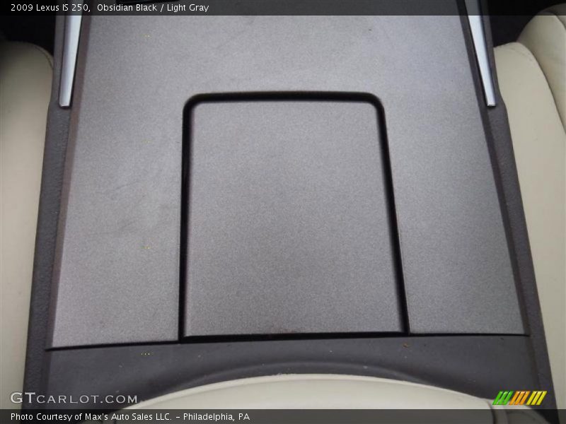 Obsidian Black / Light Gray 2009 Lexus IS 250