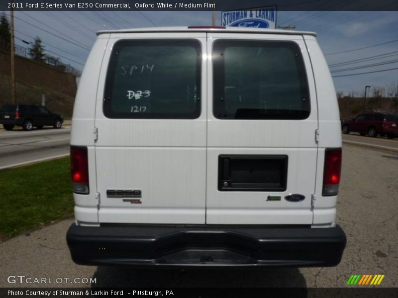 Oxford White / Medium Flint 2011 Ford E Series Van E250 Commercial