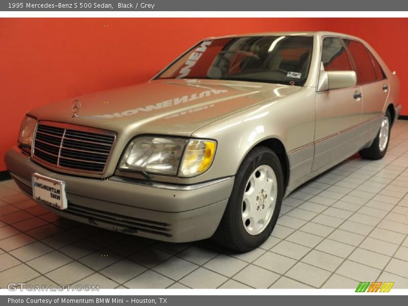 Black / Grey 1995 Mercedes-Benz S 500 Sedan