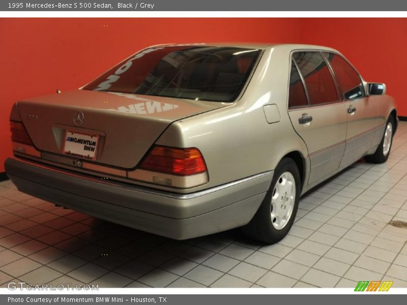 Black / Grey 1995 Mercedes-Benz S 500 Sedan