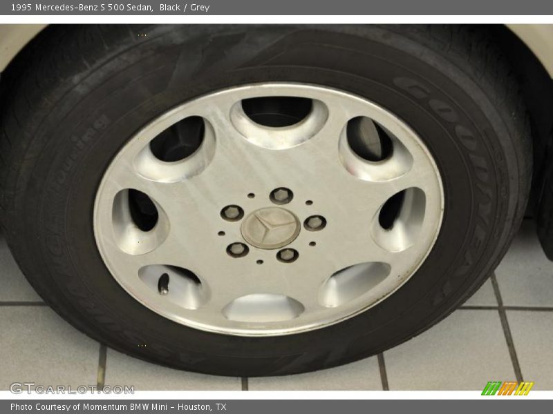 Black / Grey 1995 Mercedes-Benz S 500 Sedan