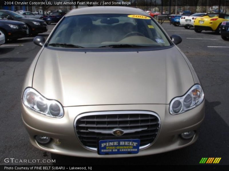 Light Almond Pearl Metallic / Sand Stone Beige 2004 Chrysler Concorde LXi