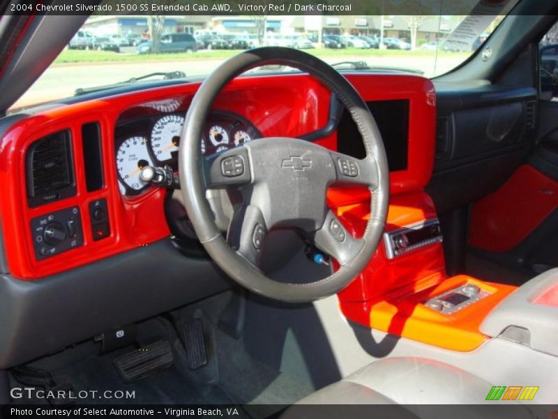 Victory Red / Dark Charcoal 2004 Chevrolet Silverado 1500 SS Extended Cab AWD