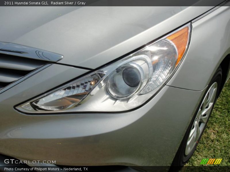 Radiant Silver / Gray 2011 Hyundai Sonata GLS
