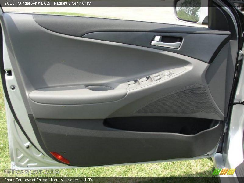 Radiant Silver / Gray 2011 Hyundai Sonata GLS