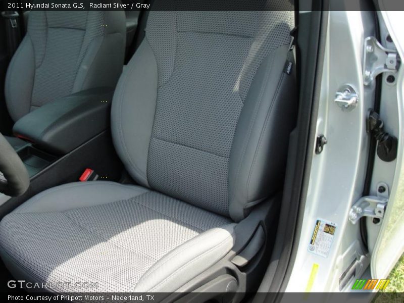 Radiant Silver / Gray 2011 Hyundai Sonata GLS