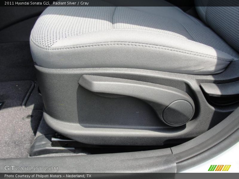 Radiant Silver / Gray 2011 Hyundai Sonata GLS