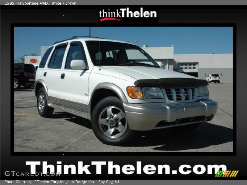 White / Brown 1999 Kia Sportage 4WD