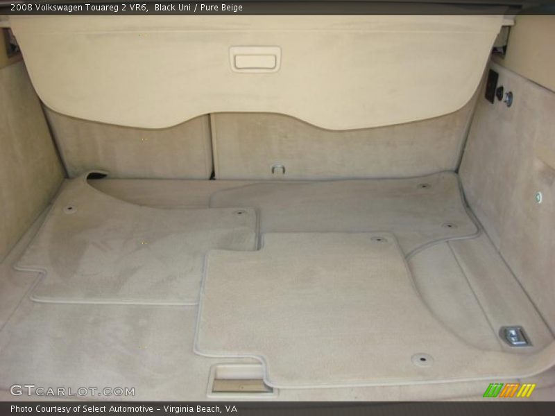  2008 Touareg 2 VR6 Trunk