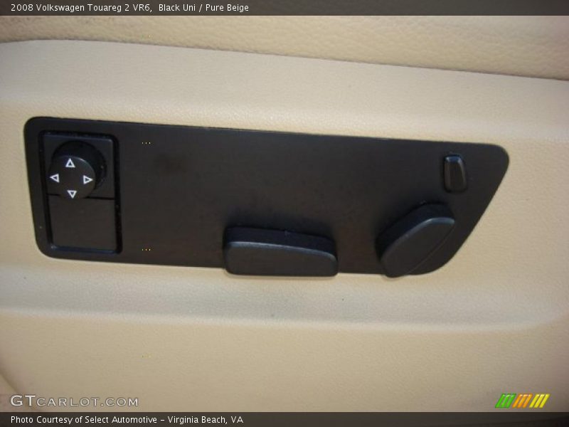 Black Uni / Pure Beige 2008 Volkswagen Touareg 2 VR6