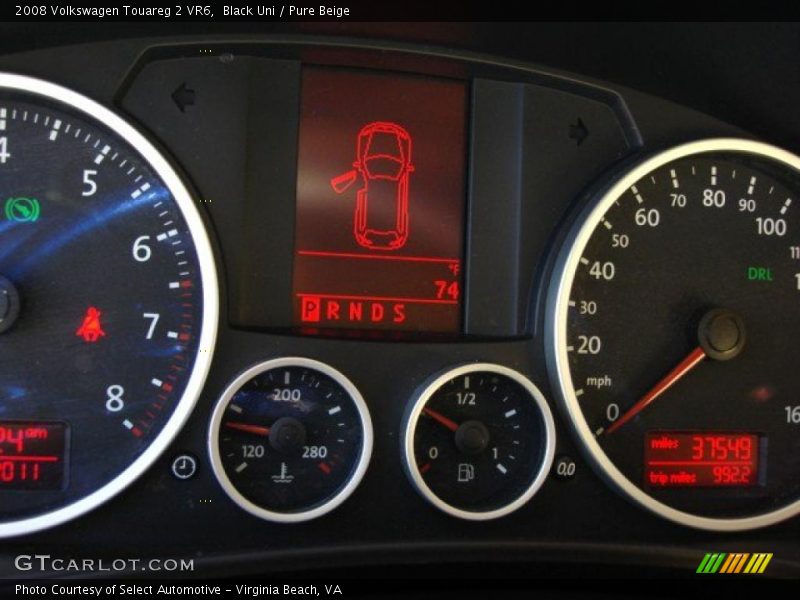 Black Uni / Pure Beige 2008 Volkswagen Touareg 2 VR6