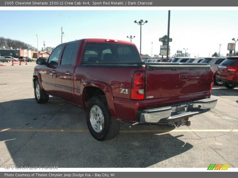 Sport Red Metallic / Dark Charcoal 2005 Chevrolet Silverado 1500 LS Crew Cab 4x4