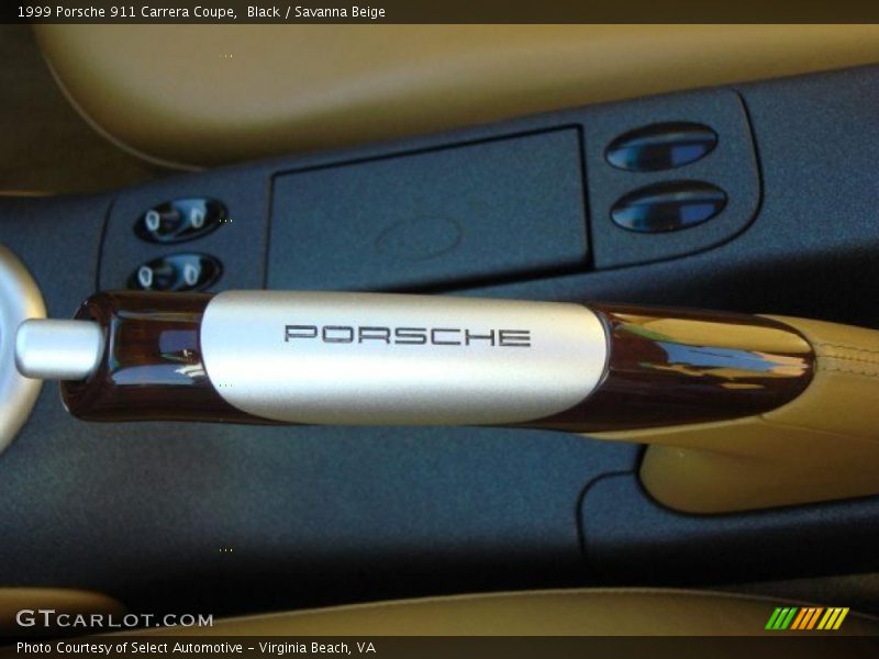 Black / Savanna Beige 1999 Porsche 911 Carrera Coupe