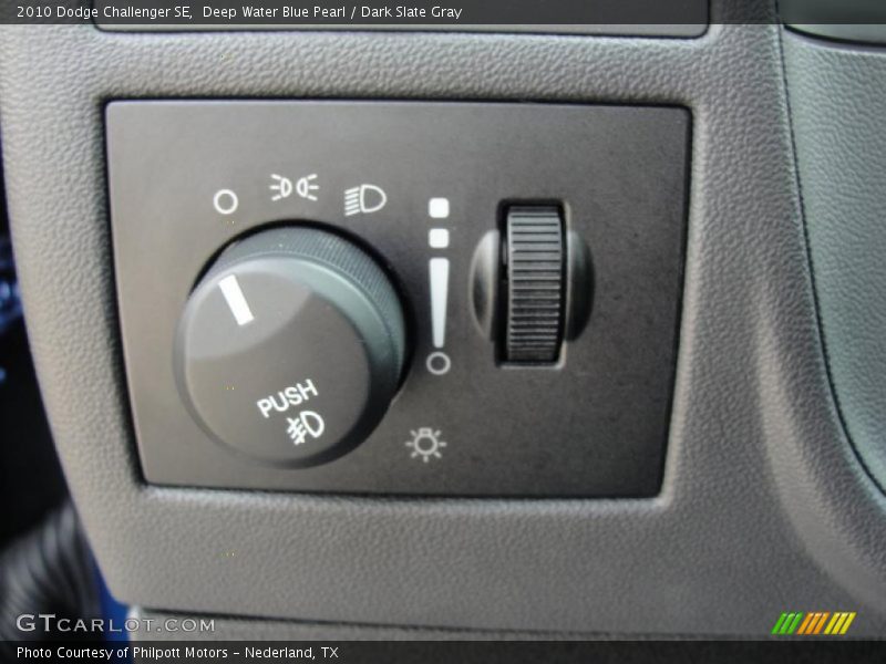 Deep Water Blue Pearl / Dark Slate Gray 2010 Dodge Challenger SE