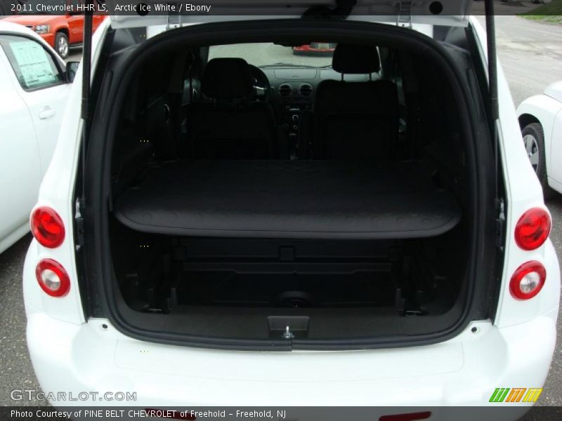 Arctic Ice White / Ebony 2011 Chevrolet HHR LS