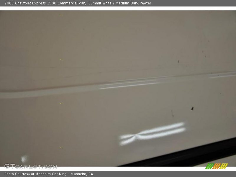 Summit White / Medium Dark Pewter 2005 Chevrolet Express 1500 Commercial Van