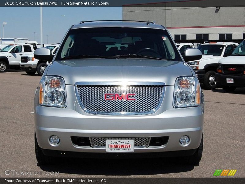 Pure Silver Metallic / Ebony 2010 GMC Yukon Denali AWD